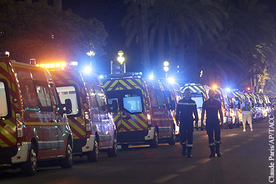 МВД Франции подтвердило гибель 80 человек в Ницце