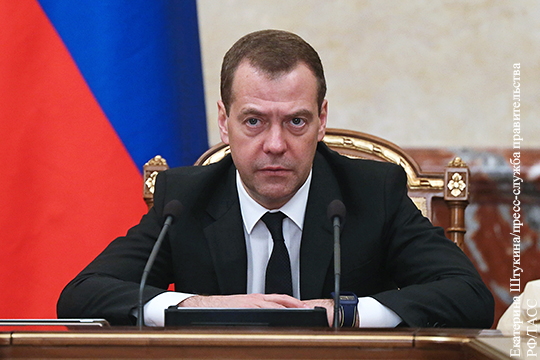 Медведев осудил теракт в Ницце