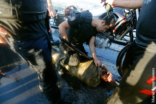 После попытки переворота в Турции задержаны 6 тыс. человек