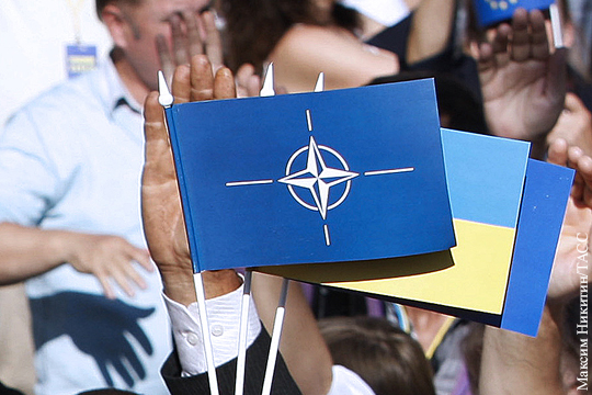 Опрос: Вступление в НАТО поддержали менее половины украинцев