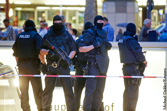 Власти Германии предупредили о сохранении высокого уровня угрозы нападений
