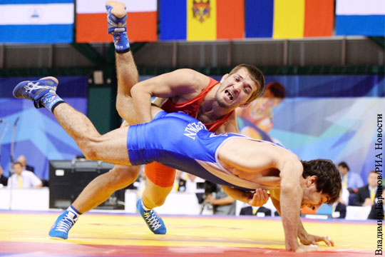 Российский борец пообещал на Олимпиаде в Рио «гасить всех»