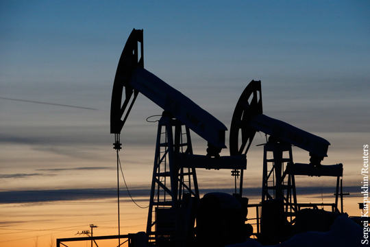 Цена барреля нефти ОПЕК впервые с 2004 года упала ниже 39 долларов