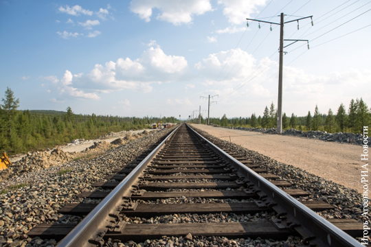 Военные возвели земляное полотно с 11 по 57 км железной дороги в обход Украины