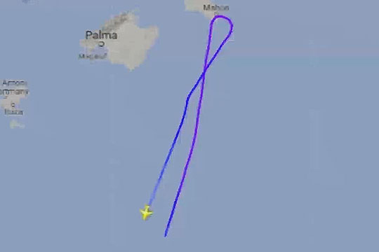 Летевший из Алжира во Францию лайнер пропал с радаров