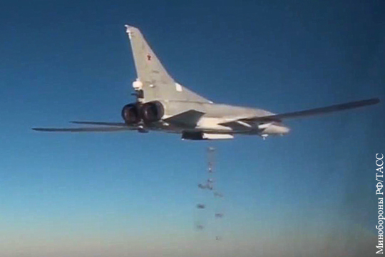 Вылетевшие из России шесть Ту-22М3 нанесли удар по ИГ в районе Пальмиры