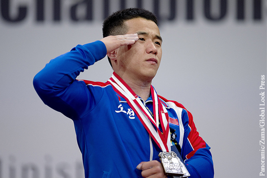 Спортсмен из КНДР извинился перед Ким Чен Иром за серебряную медаль