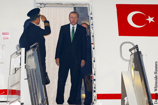 Эрдоган прилетел в Петербург на встречу с Путиным