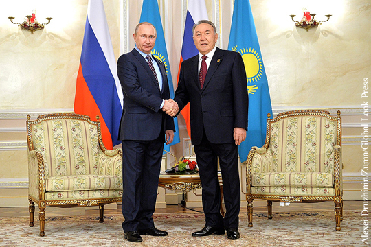 Путин поблагодарил Назарбаева за помощь в восстановлении отношений с Турцией