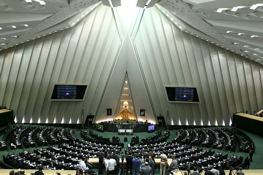 Парламентарии Ирана поспорили об использовании ВКС России авиабазы в Хамадане