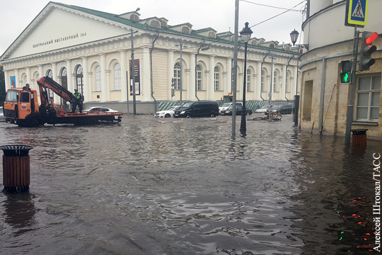 Собянин опроверг связь подтоплений в Москве с масштабным благоустройством