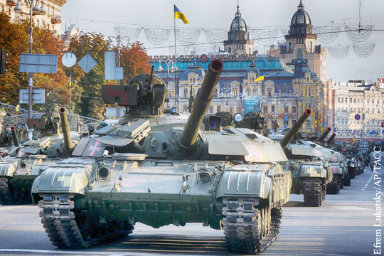 В Киеве начался военный парад в честь Дня независимости Украины