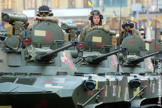 В Киеве прошел военный парад в честь Дня независимости Украины