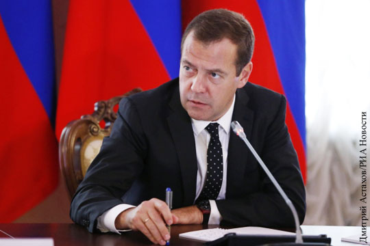 Медведев: Россия всегда будет второй Родиной для беженцев с Украины