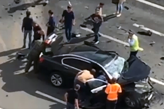 В ДТП на Кутузовском проспекте погиб водитель управделами президента