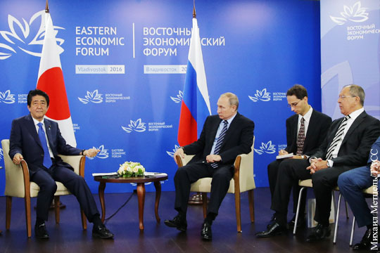 Лавров рассказал о переговорах Путина и Абэ