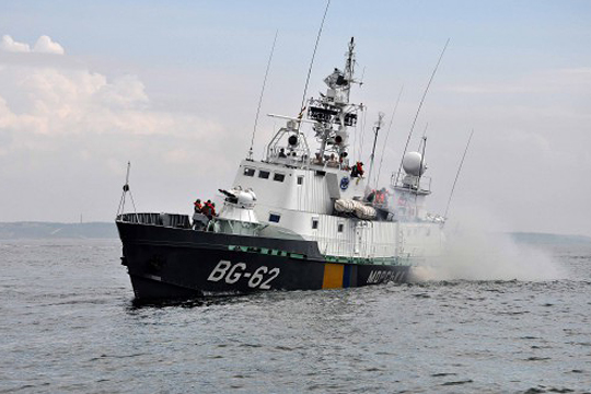 В Киеве заявили об «опасных маневрах» российских кораблей и самолетов в Черном море