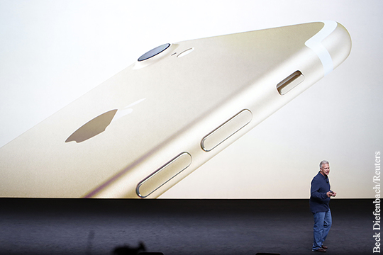 Apple представила iPhone 7