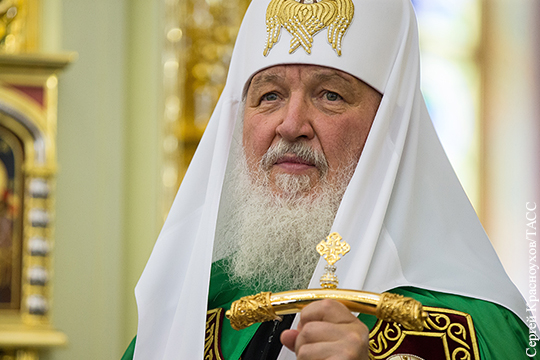 Патриарх Кирилл помолился о мире возле границ США