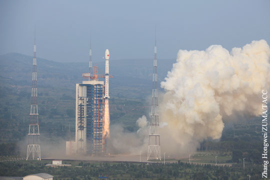 Китай запустил ракету с обитаемой космической лабораторией