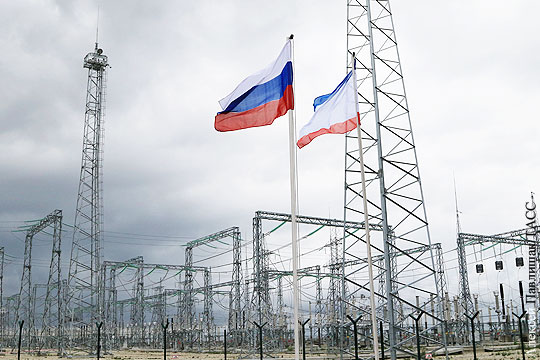 Росгвардия временно взяла под охрану энергомост в Крым