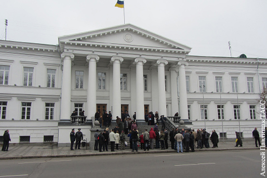 Полтава предложила Киеву перейти на договорные отношения