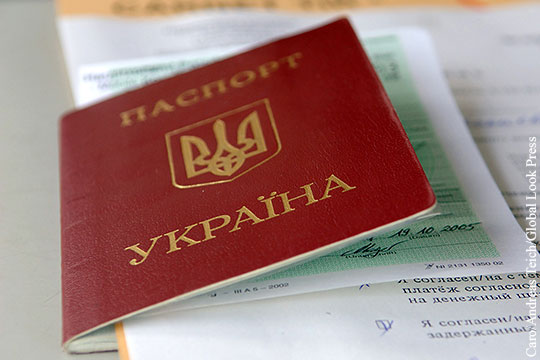 Источник: ЕС вряд ли отменит визы с Украиной и Грузией в 2016 году