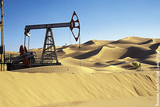 СМИ: ОПЕК достигла соглашения по ограничению добычи нефти