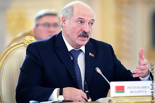 Лукашенко объявил об урегулировании нефтегазового спора с Россией