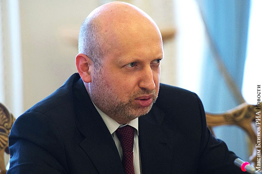 Турчинов заявил о смещении эпицентра боев в Донбассе на мариупольское направление