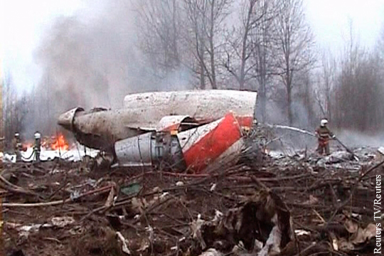 В Польше опубликовали видеозапись переговоров Путина и Туска после падения Ту-154