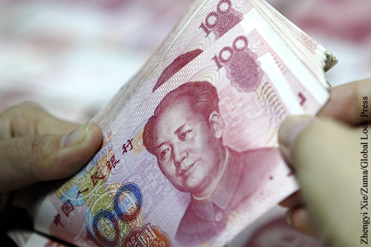 Мировые рынки с тревогой смотрят на девальвацию юаня