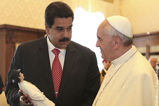 Ватикан решил спасти Венесуэлу от гражданской войны