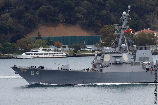 Источник: Эсминец ВМС США с системой ПРО находится в районе румынского порта