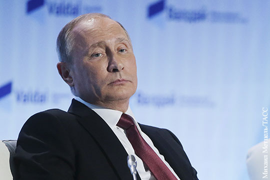 ВЦИОМ: Рейтинг одобрения работы Путина вырос до 82%