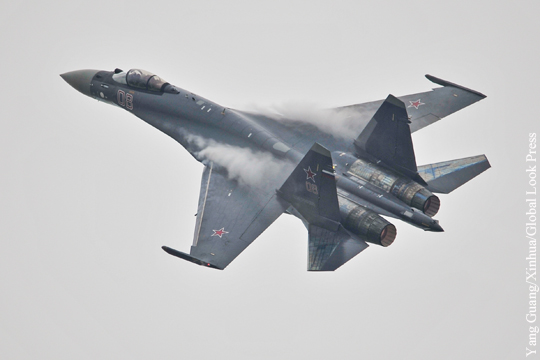 Минобороны прокомментировало сближение самолета ВВС США с Су-35 над Сирией
