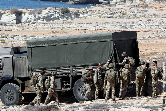 Власти Кипра потребовали от иностранных войск покинуть остров