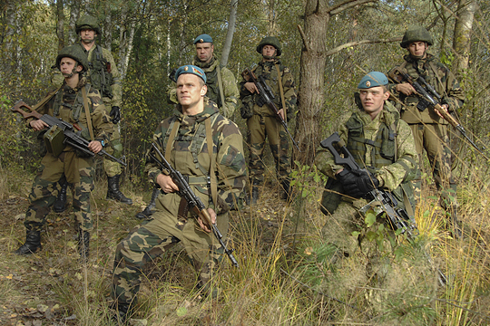 СМИ: Россия возрождает заброшенные военные базы в Крыму