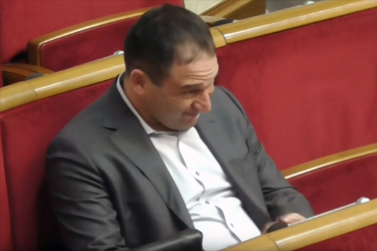 Депутата Рады обвинили в приеме наркотиков на заседании парламента