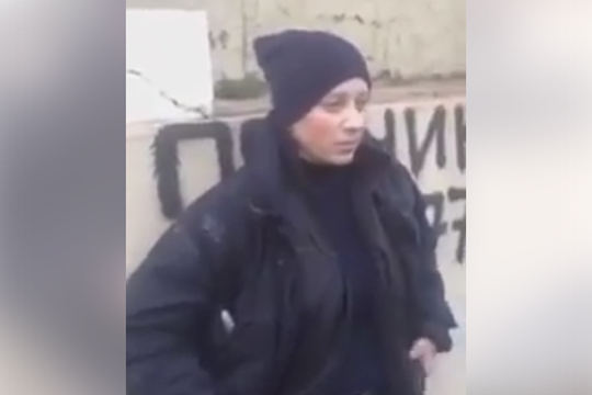Главу украинской нацполиции разозлило видео с издевательствами над девушкой в форме