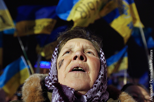 Обманутые украинские вкладчики пригрозили устроить третий Майдан