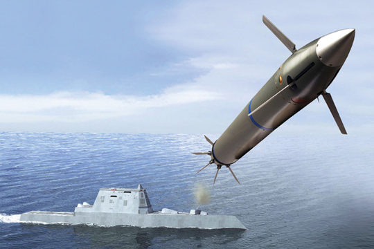 ВМС США отказались от управляемых снарядов для новейших эсминцев