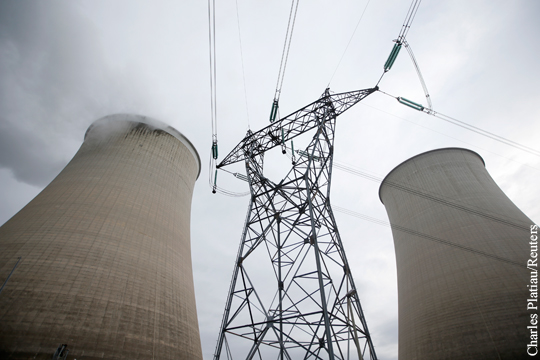 Франция оказалась под угрозой нехватки электроэнергии из-за остановки реакторов на АЭС
