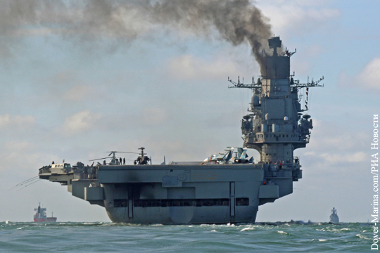 Подлодку Нидерландов заметили при попытке «неуклюже» сблизиться с авианосной группой ВМФ России