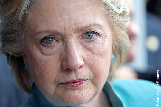 Клинтон обвинила в своем поражении на выборах главу ФБР