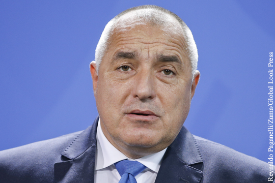 Премьер Болгарии подал в отставку