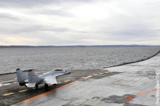 Минобороны назвало причину аварии МиГ-29 с «Адмирала Кузнецова»