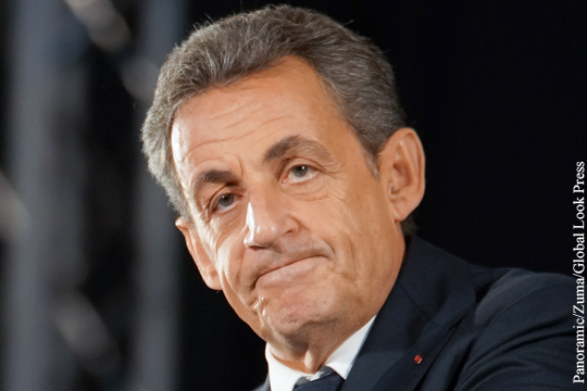 Саркози решил уйти из политики после поражения на предварительных выборах