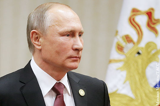 Путин подписал закон о единовременной выплате пенсионерам 5 тыс. рублей