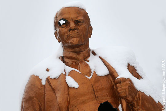 На Украине подсчитали оставшиеся памятники Ленину